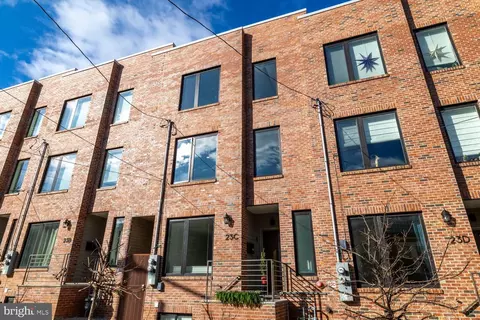 23 E Durham St #C2, Philadelphia, PA 19119