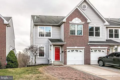 278 Ripka St, Philadelphia, PA 19127