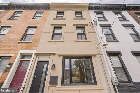 2020 E Cumberland St, Philadelphia, PA 19125