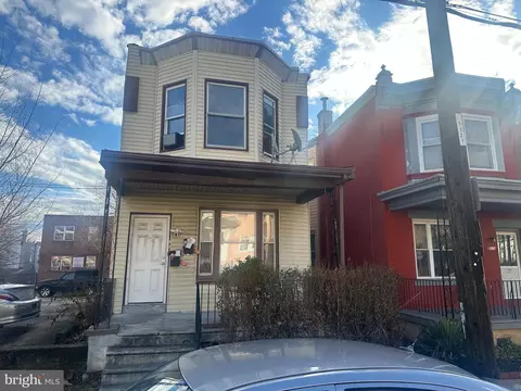 5841 N 12th St, Philadelphia, PA 19141