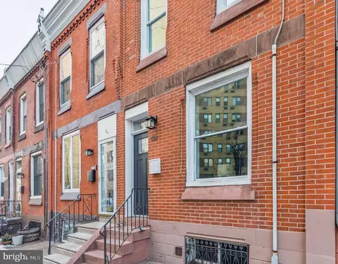 2617 Aspen St, Philadelphia, PA 19130