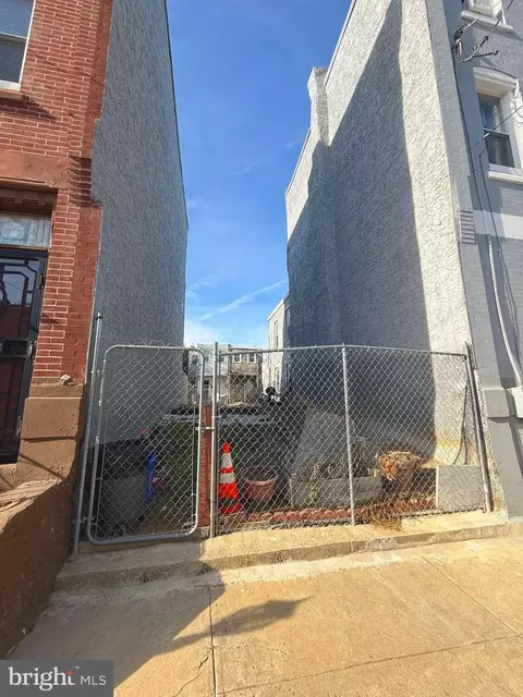 1826 N 23rd St, Philadelphia, PA 19121