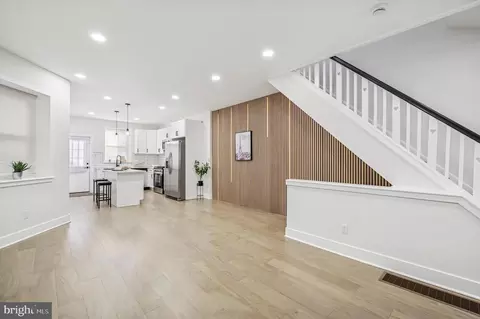127 S 48th St, Philadelphia, PA 19139