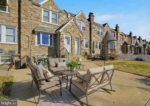 3125 Glenview St, Philadelphia, PA 19149