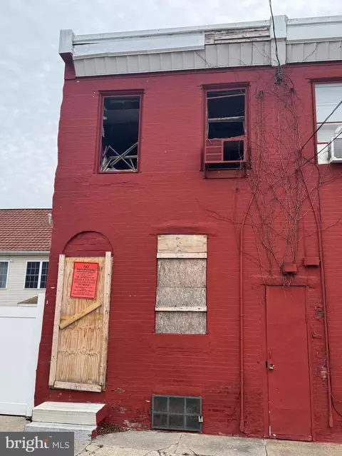 2417 N Waterloo St, Philadelphia, PA 19133