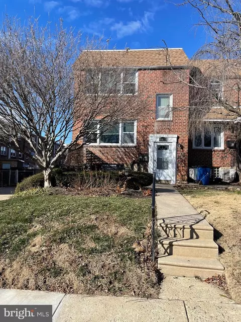 8412 Jackson St, Philadelphia, PA 19136