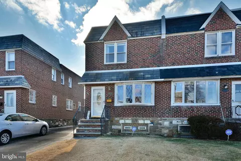 1012 Saint Vincent St, Philadelphia, PA 19111