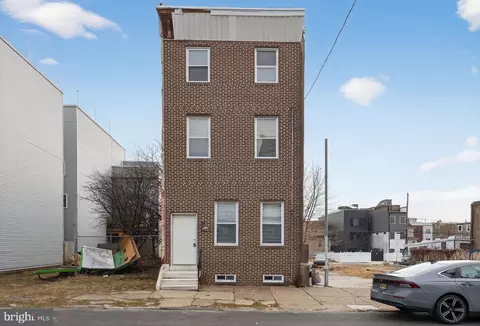 1437 N 8th St, Philadelphia, PA 19122