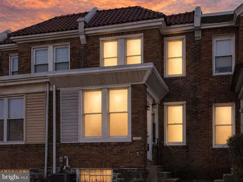 1626 Conlyn St, Philadelphia, PA 19141