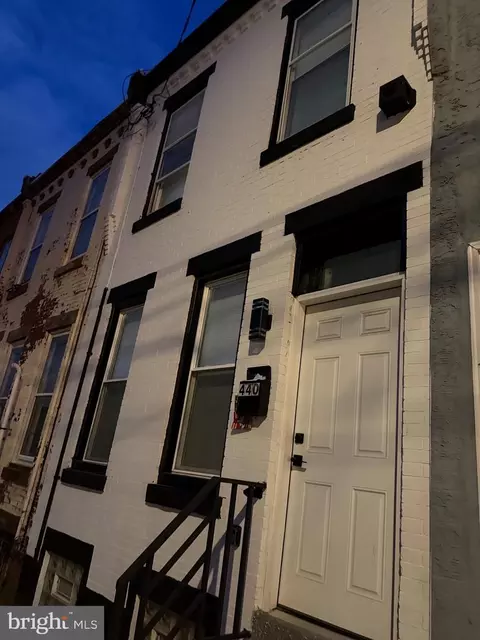 440 W Butler St, Philadelphia, PA 19140