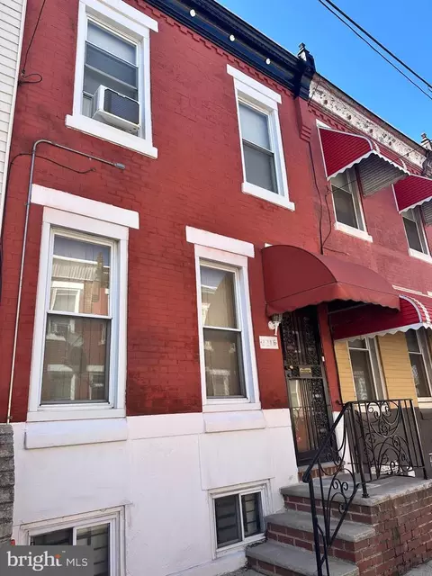 2216 Watkins St, Philadelphia, PA 19145