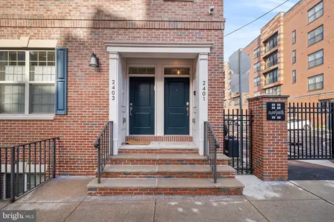 2401 Bainbridge St, Philadelphia, PA 19146