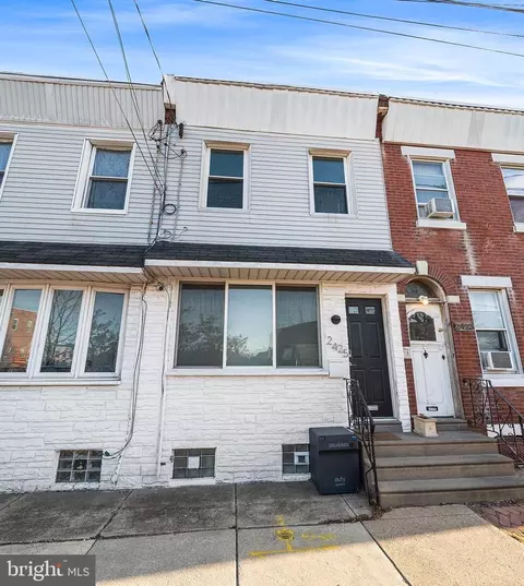 2425 Sepviva St, Philadelphia, PA 19125