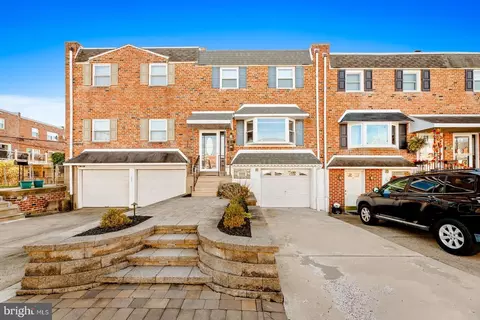 12423 Rambler Rd, Philadelphia, PA 19154
