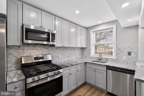 1017 Tyson Ave, Philadelphia, PA 19111