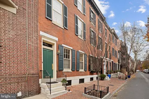 2131 Delancey Pl, Philadelphia, PA 19103