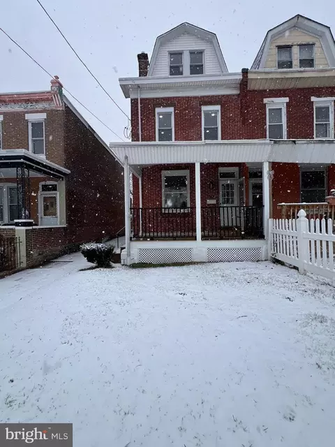 5512 N Mascher St, Philadelphia, PA 19120