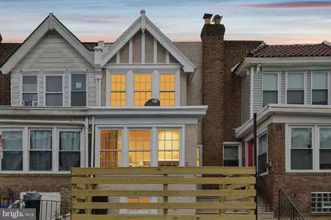 2043 S Redfield St, Philadelphia, PA 19143