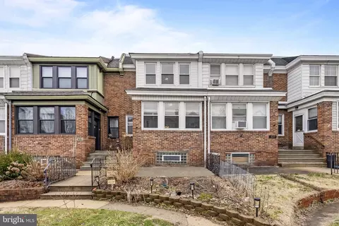 629 Jamestown St, Philadelphia, PA 19128