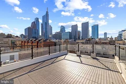 2130 Spring St, Philadelphia, PA 19103