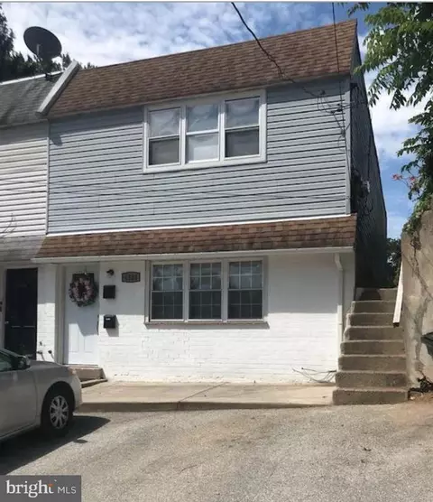 4828 Silverwood St, Philadelphia, PA 19128