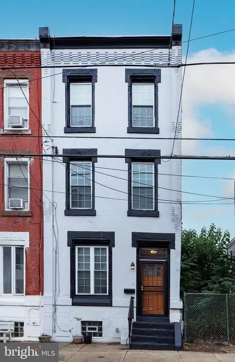 1750 N 25th St, Philadelphia, PA 19121