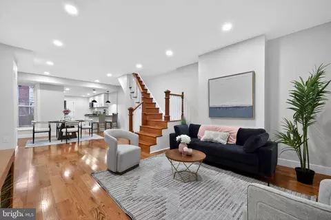 5216 Delancey St, Philadelphia, PA 19143