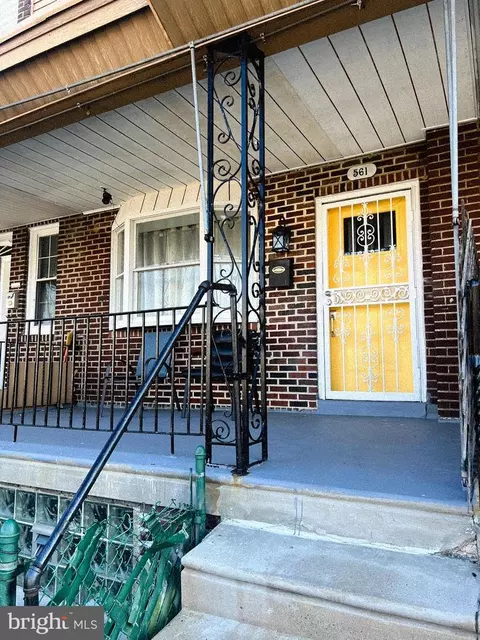 561 E Cheltenham Ave, Philadelphia, PA 19120