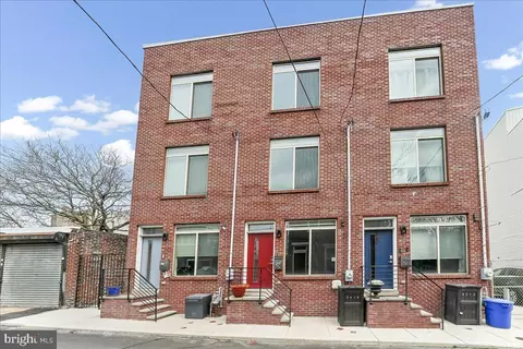 2615 E Letterly St, Philadelphia, PA 19125