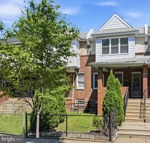 6532 Hegerman St, Philadelphia, PA 19135