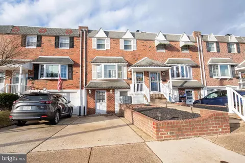 12506 Chilton Rd, Philadelphia, PA 19154