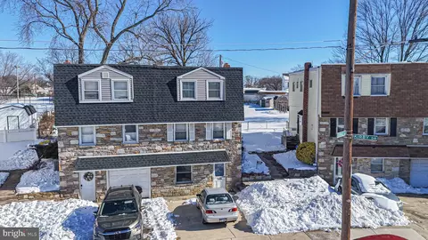 3875 Ronnald Dr, Philadelphia, PA 19154