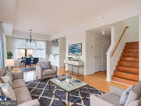 837 N 2nd St #310, Philadelphia, PA 19123