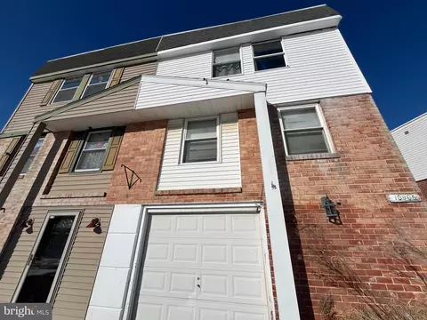 10906 Kipling Ln, Philadelphia, PA 19154