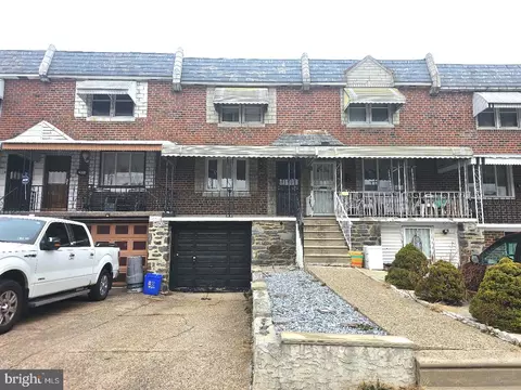 2833 S 65th St, Philadelphia, PA 19142