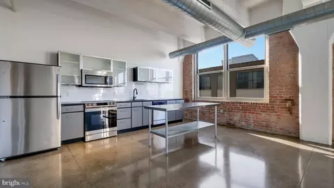 444 N 4th St #401, Philadelphia, PA 19123