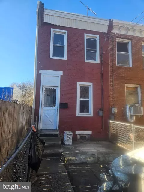 2124 E Cambria St, Philadelphia, PA 19134