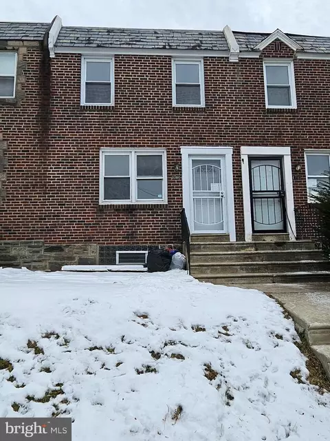 238 Stearly St, Philadelphia, PA 19111