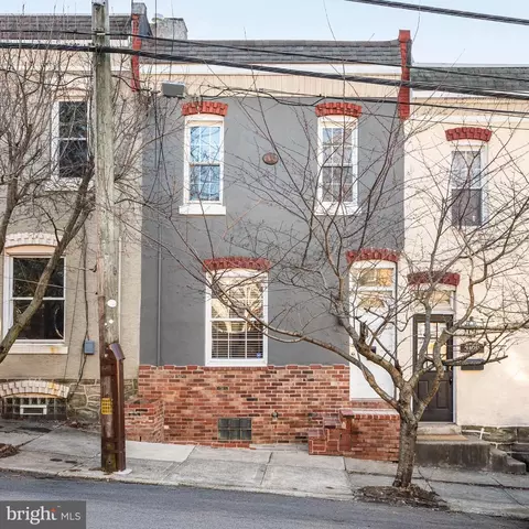 4784 Silverwood St, Philadelphia, PA 19128