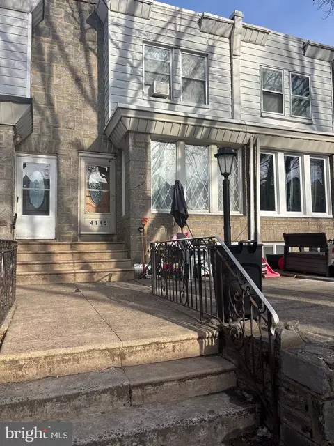 4145 Barnett St, Philadelphia, PA 19135