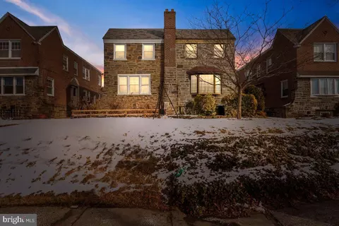 3131 Teesdale St, Philadelphia, PA 19152