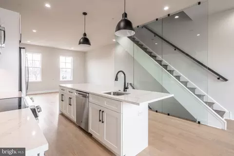 2717 Lorraine Ct, Philadelphia, PA 19131