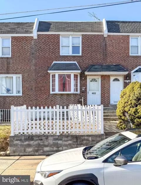 4022 Benner St, Philadelphia, PA 19135