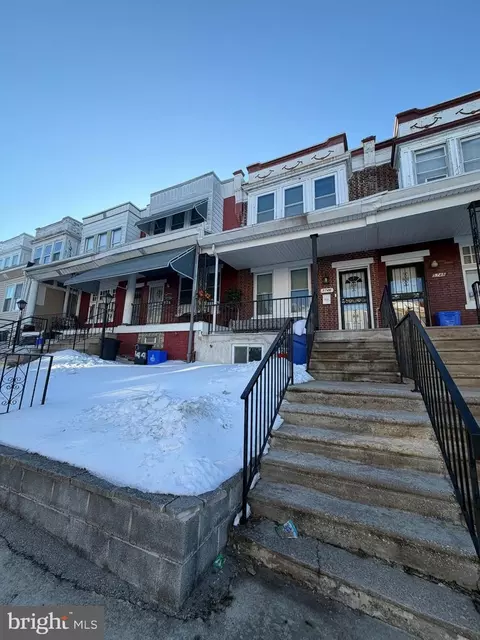 5746 N Woodstock St, Philadelphia, PA 19138