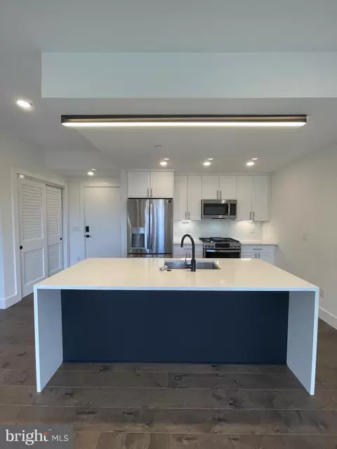 1501 N 31st St #411, Philadelphia, PA 19121