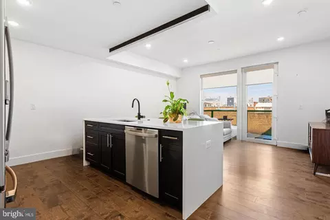 1501 N 31st St #411, Philadelphia, PA 19121