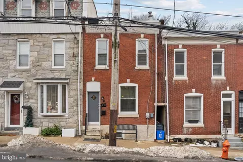 431 Shurs Ln, Philadelphia, PA 19128