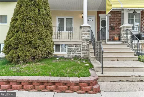 3987 Terrace St, Philadelphia, PA 19128