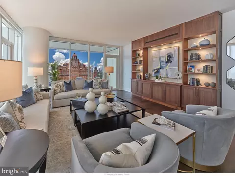 301 S Broad #2203, Philadelphia, PA 19107