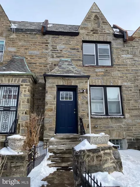 6627 N Smedley St, Philadelphia, PA 19126
